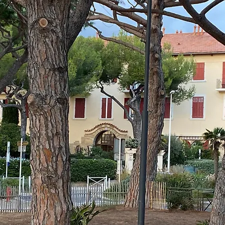 Castel Du Soleil Les Lecques